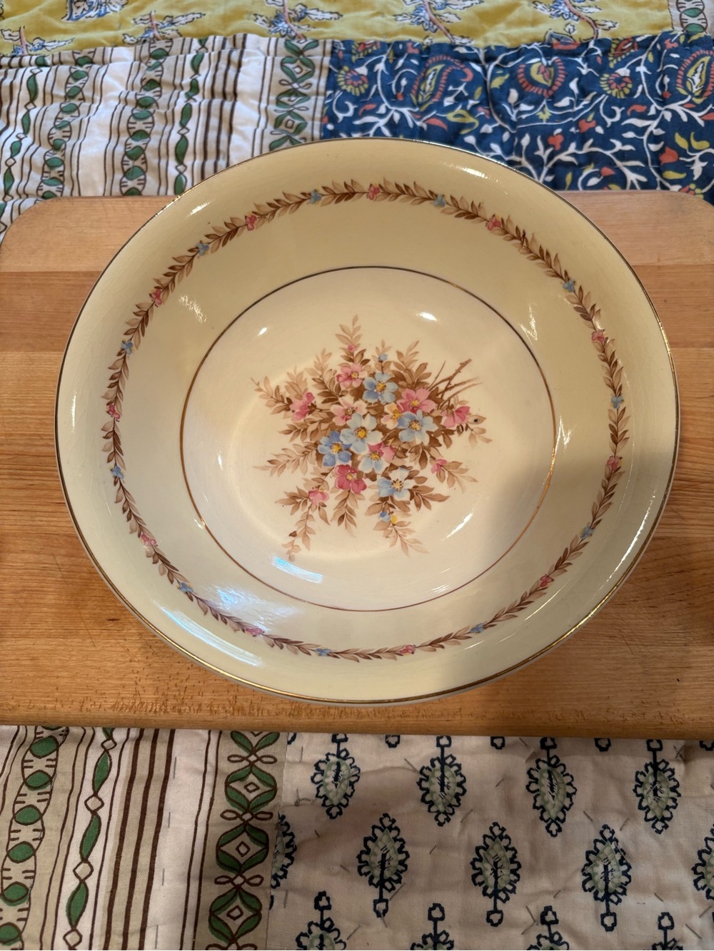 Vintage Steubenville Pottery STB165 Floral Serving Bowl Laurel Leaf Gold Trim